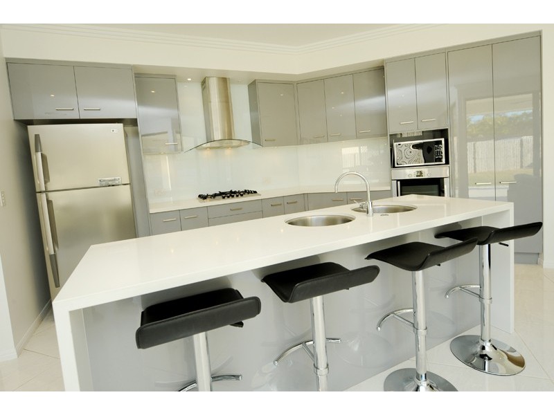 11 Jordana Court, Gladstone QLD 4680