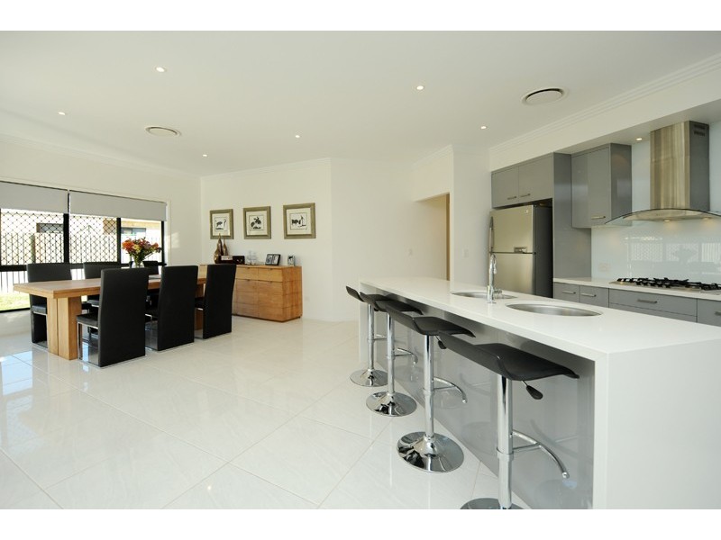 11 Jordana Court, Gladstone QLD 4680