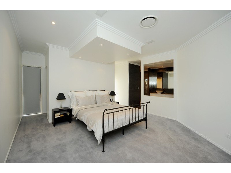 11 Jordana Court, Gladstone QLD 4680