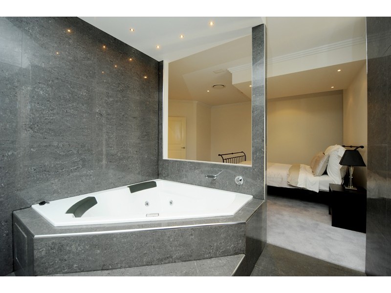 11 Jordana Court, Gladstone QLD 4680