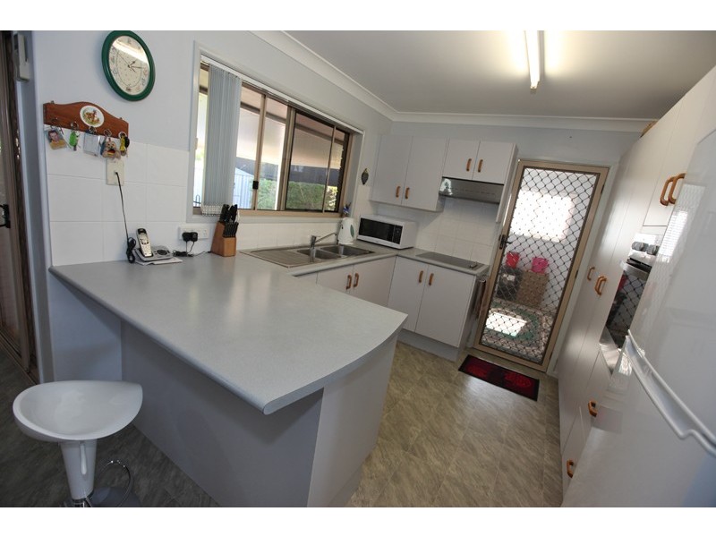 1 Karamea Close, Gladstone QLD 4680