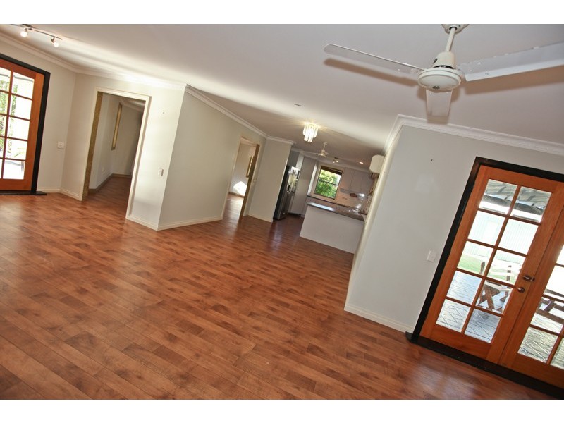 10 Bangalow Close, Gladstone QLD 4680