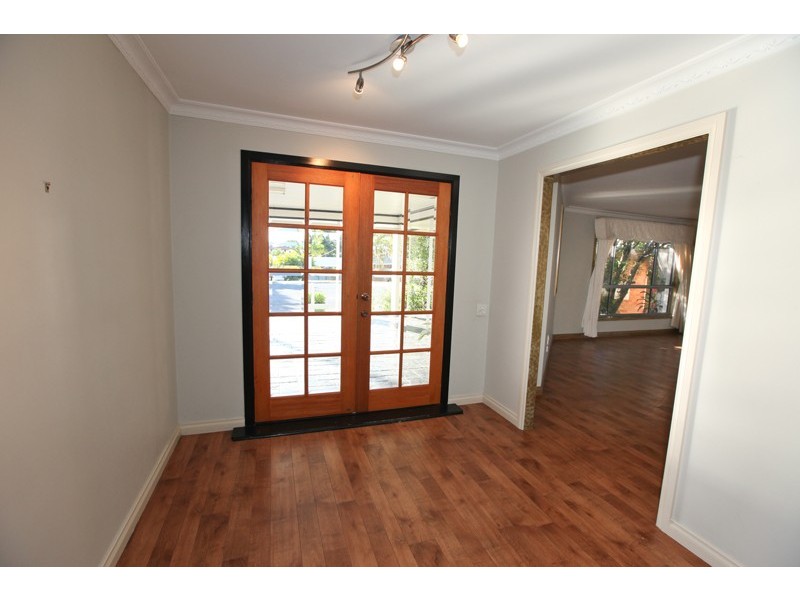 10 Bangalow Close, Gladstone QLD 4680