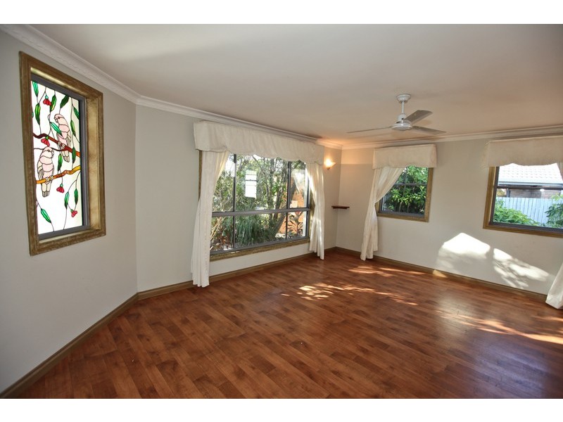 10 Bangalow Close, Gladstone QLD 4680