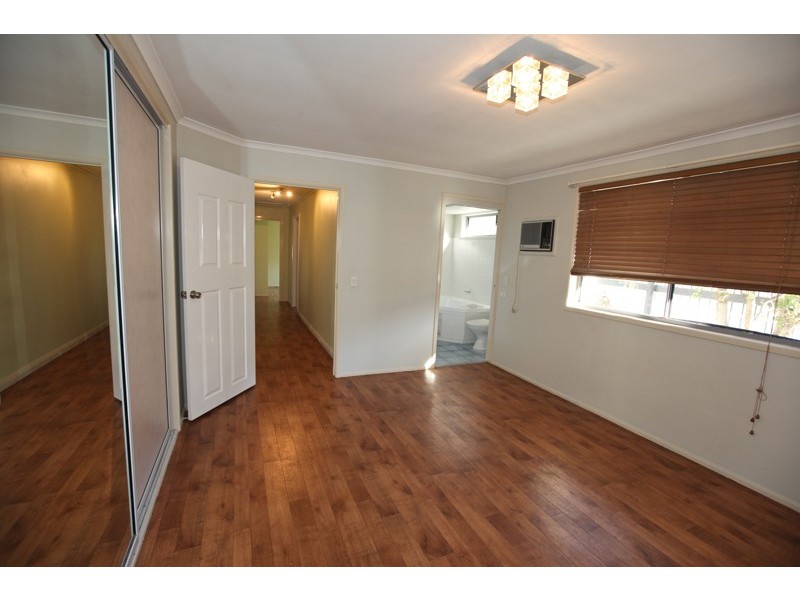 10 Bangalow Close, Gladstone QLD 4680