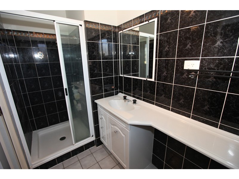 10 Bangalow Close, Gladstone QLD 4680