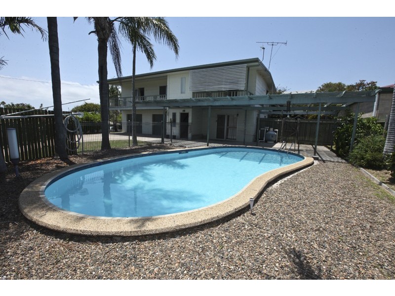34 Bradford Rd, Gladstone QLD 4680