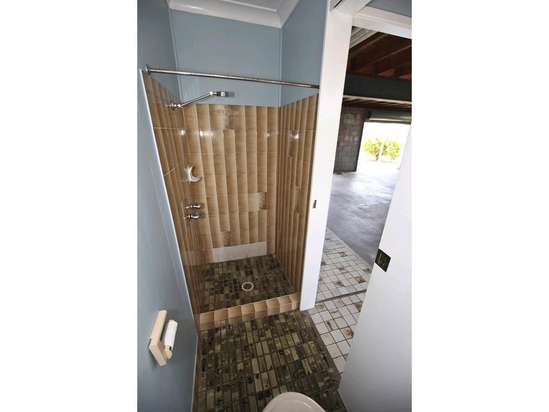 34 Bradford Rd, Gladstone QLD 4680