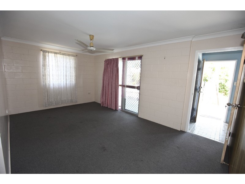 34 Bradford Rd, Gladstone QLD 4680