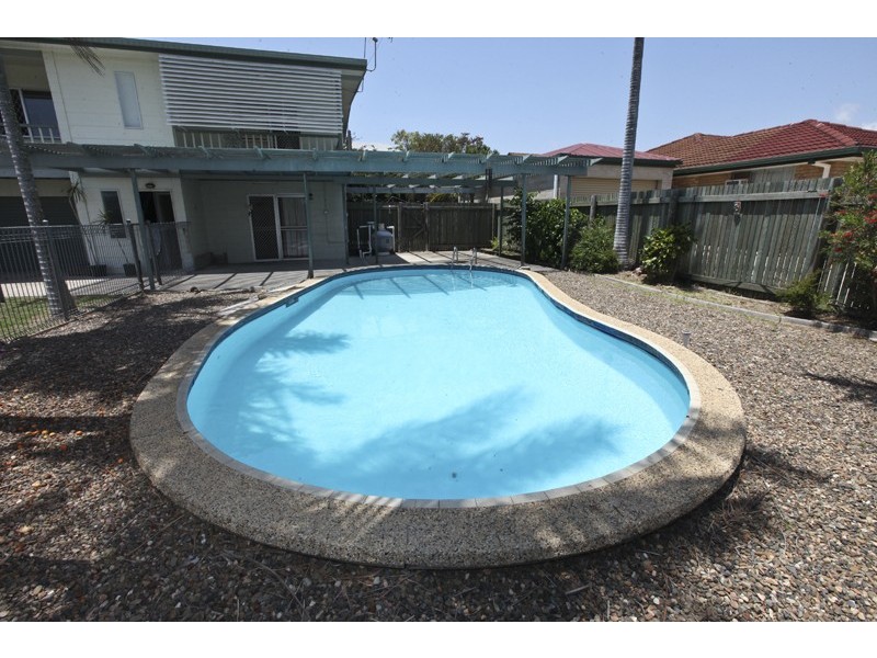 34 Bradford Rd, Gladstone QLD 4680