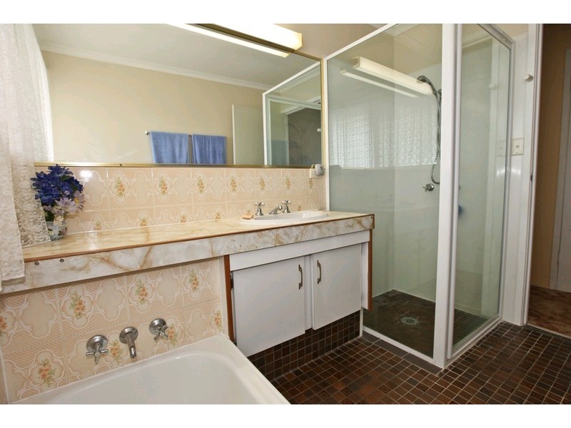 1 Wodonga Street, Gladstone QLD 4680