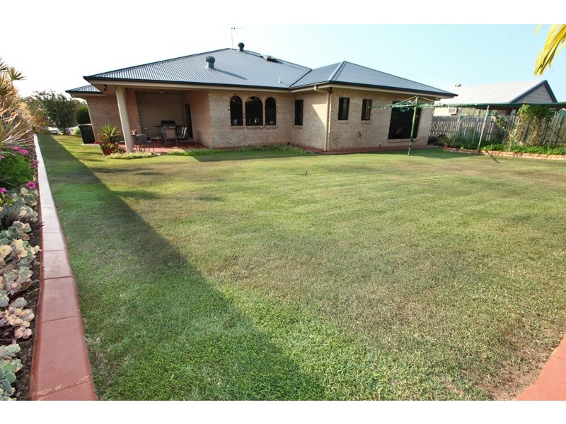 27 Whitbread Road, Gladstone QLD 4680