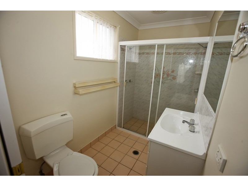 2 Ashton Street, Gladstone QLD 4680