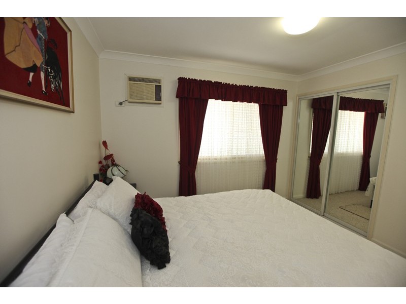 28 Witney Street, Telina QLD 4680