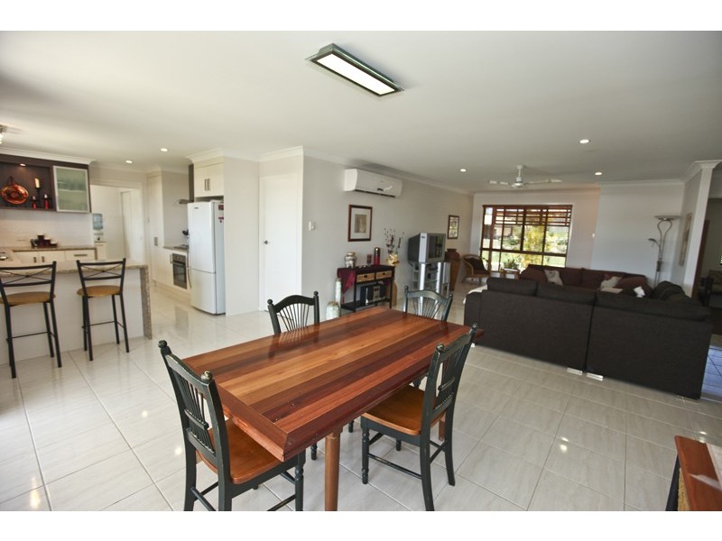 13 Central Avenue, Calliope QLD 4680