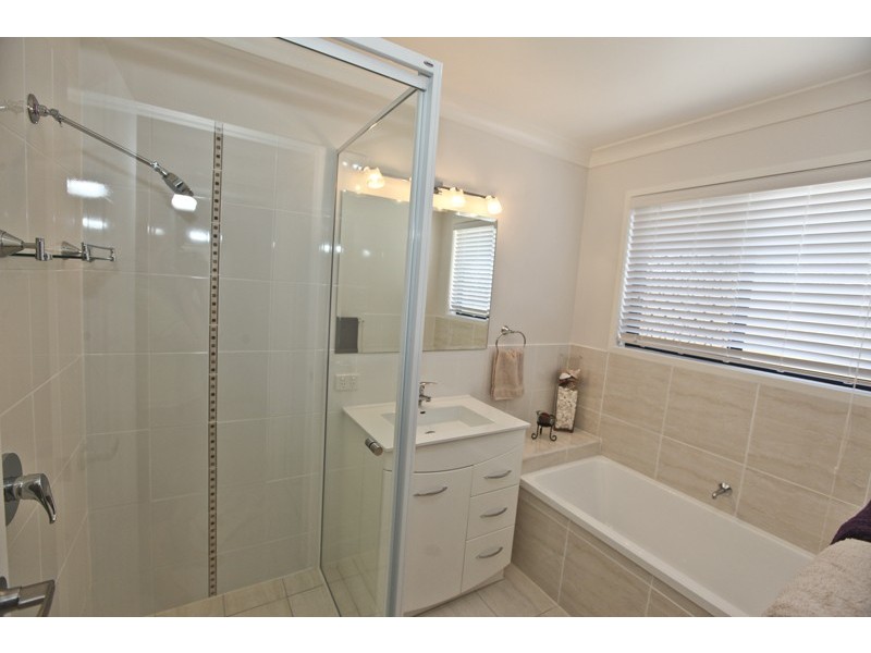 13 Central Avenue, Calliope QLD 4680