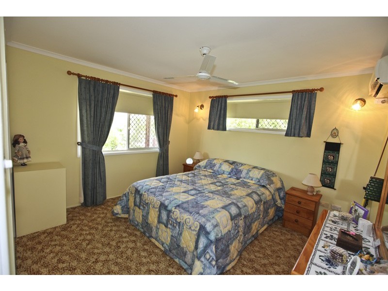 10 Mercury Street, Telina QLD 4680