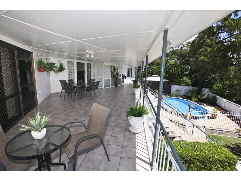 21 Bell Street, Barney Point QLD 4680