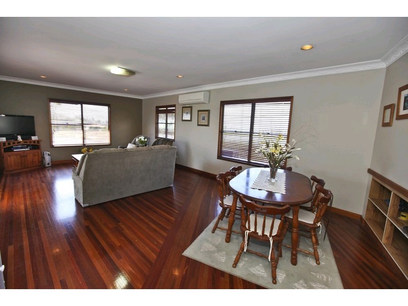 21 Bell Street, Barney Point QLD 4680