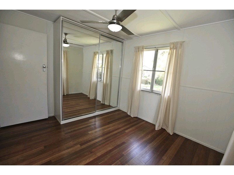 19 Picnic Street, West Gladstone QLD 4680