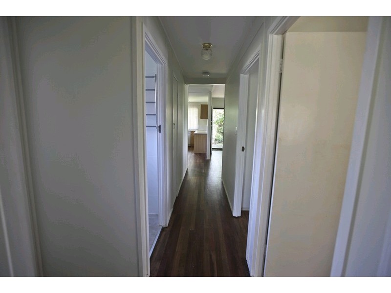 19 Picnic Street, West Gladstone QLD 4680