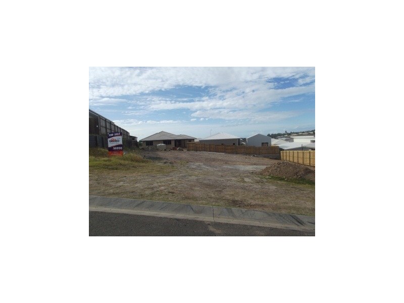 New Auckland QLD 4680