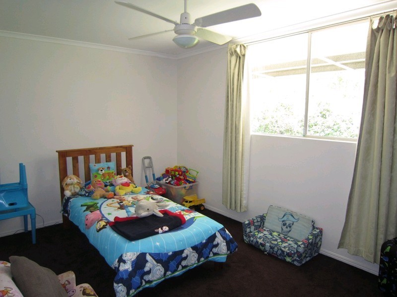 35 Elaine Street, Karalee QLD 4306