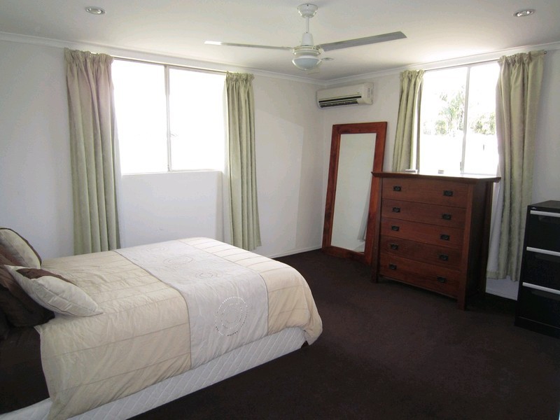 35 Elaine Street, Karalee QLD 4306