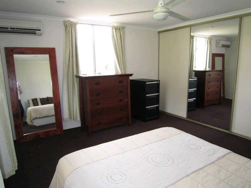 35 Elaine Street, Karalee QLD 4306