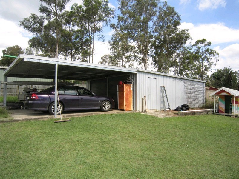 35 Elaine Street, Karalee QLD 4306