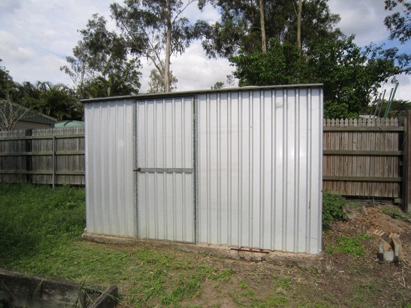 35 Elaine Street, Karalee QLD 4306