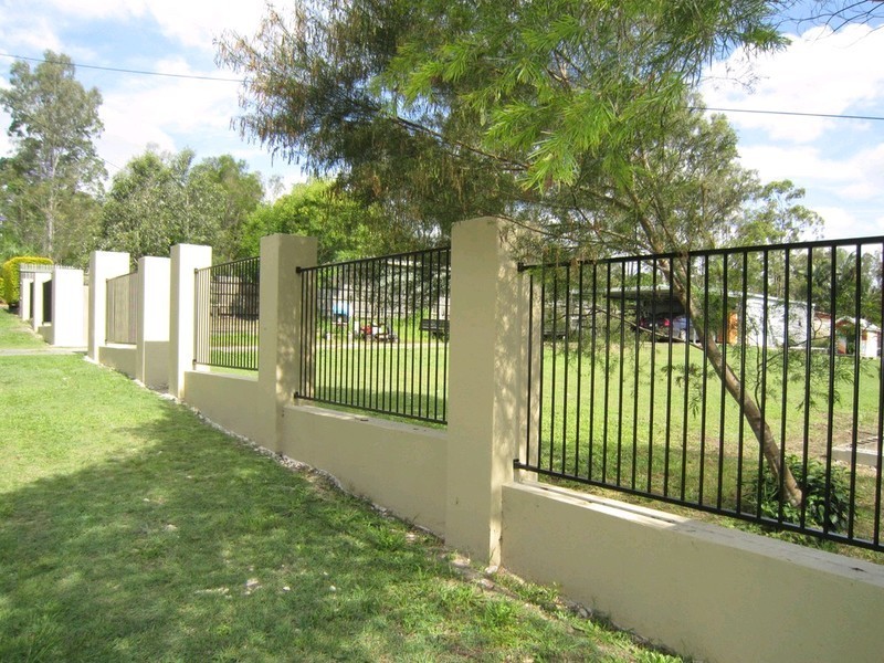 35 Elaine Street, Karalee QLD 4306