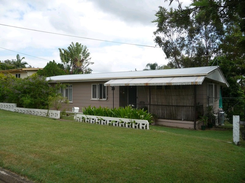 20 Holdsworth Road, North Ipswich QLD 4305