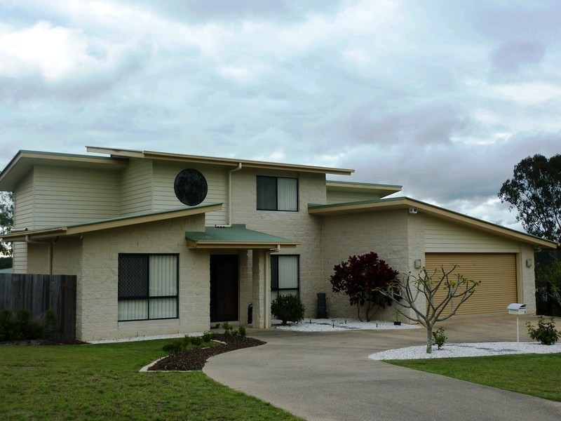 6 – 8 Lachlan Place, Karalee QLD 4306