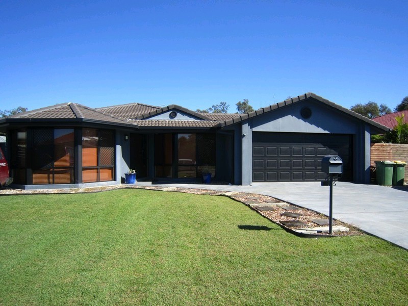 32 Mellor Place, Brassall QLD 4305