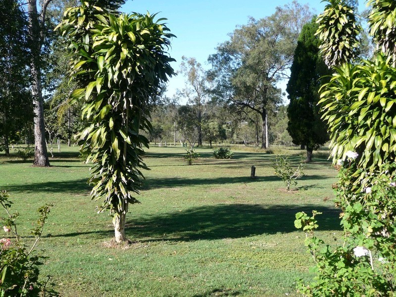 20-40 Henry Road, Haigslea QLD 4306