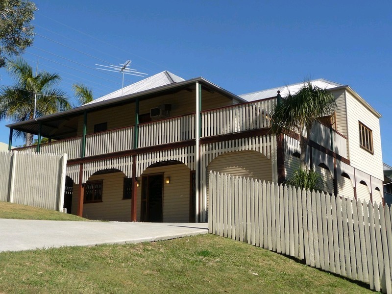 14 Liverpool Street, North Ipswich QLD 4305