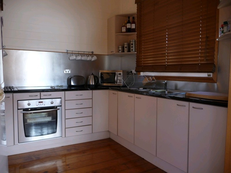 14 Liverpool Street, North Ipswich QLD 4305