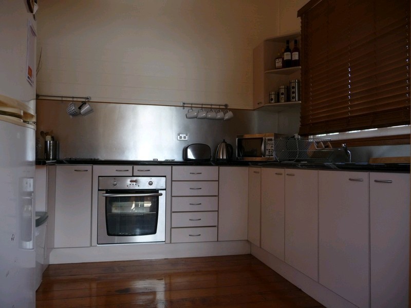 14 Liverpool Street, North Ipswich QLD 4305