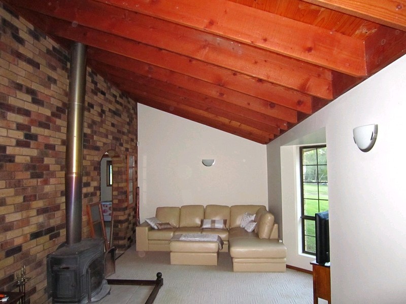 2 Joanne Street, Karalee QLD 4306