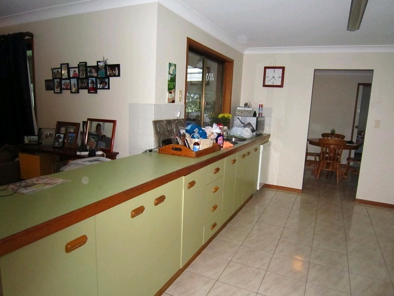 2 Joanne Street, Karalee QLD 4306