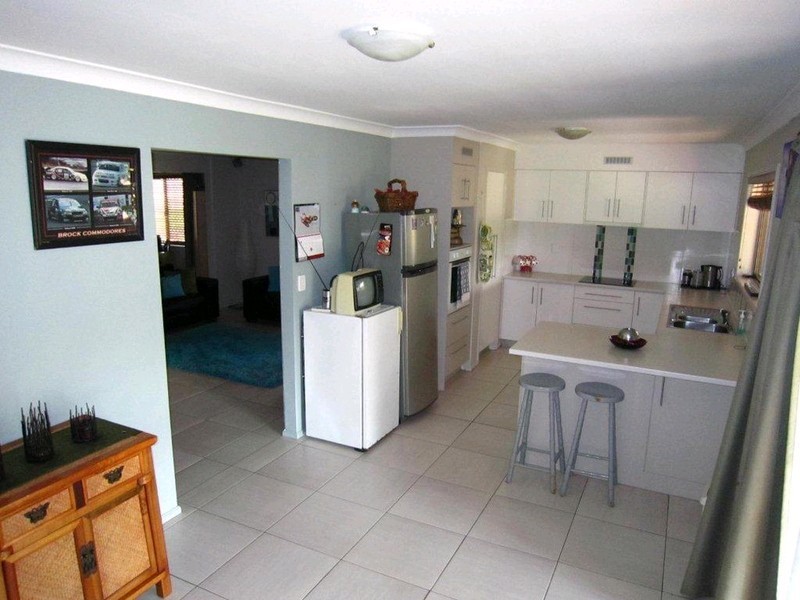 16 Wright Street, Tivoli QLD 4305