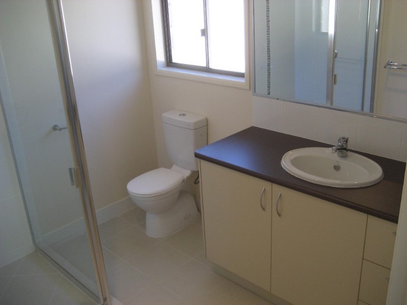 21 Piccadilly Court, Deebing Heights QLD 4306