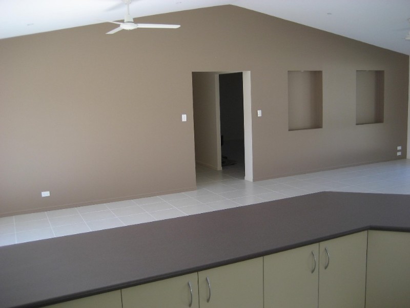 21 Piccadilly Court, Deebing Heights QLD 4306