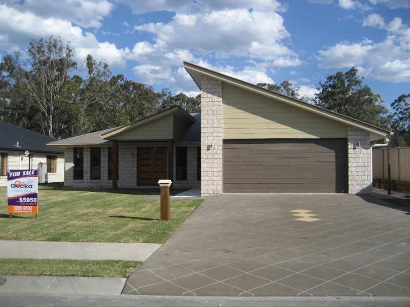 21 Piccadilly Court, Deebing Heights QLD 4306