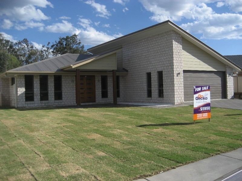 21 Piccadilly Court, Deebing Heights QLD 4306