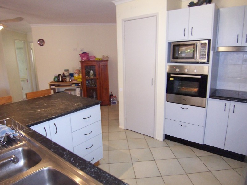 26 St Leger Court, Yamanto QLD 4305