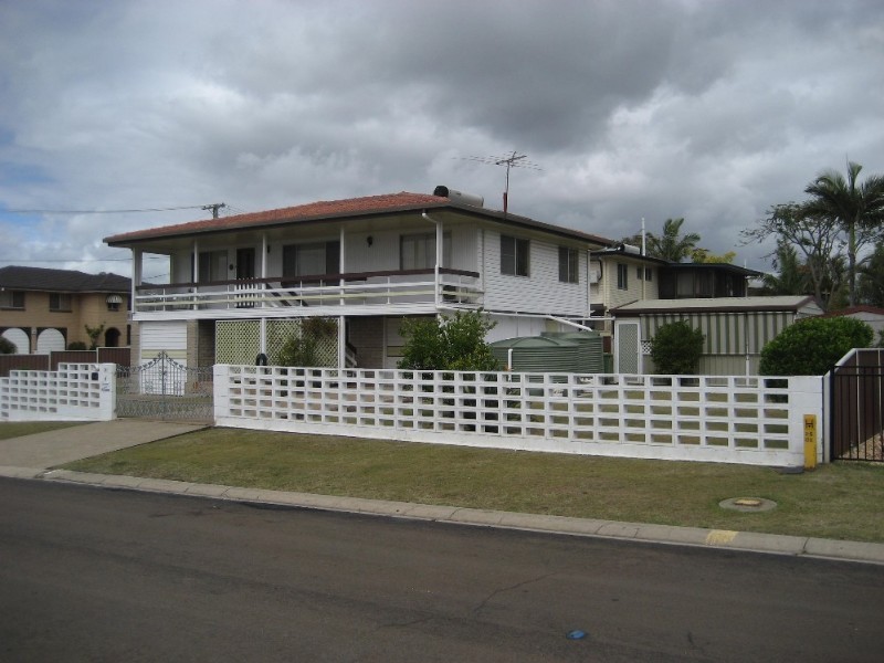 6 Kurrajong Street, Flinders View QLD 4305