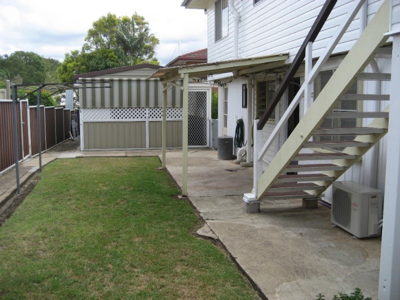 6 Kurrajong Street, Flinders View QLD 4305