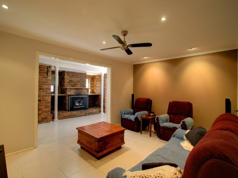 62 South Deebing Creek Road, Deebing Heights QLD 4306